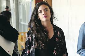 Actualidad | 15 de abril, 2021. Diputada Camila Vallejo Remarca Que Quot Nadie Se Identifica Del Partido Con El Proyecto Exconcertacionista Quot Y Karol Cariola Anad La Tercera Scoopnest