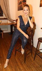 Thanks to her maternal grandfather. Velka Krasa Novy Zivot Lucie Vondrackove Ahaonline Cz