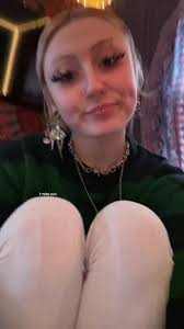 Jacklyn Ray's Instagram, Twitter & Facebook