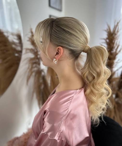 20 Great Ponytail with Bangs Hairstyle Inspiration Ideas
