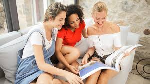 Kata kata bermuka dua bahasa inggris. 25 Kata Kata Sindiran Halus Mengena Untuk Orang Munafik 2021 Poskata