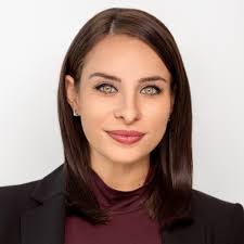 Janelle Duran's Instagram, Twitter & Facebook