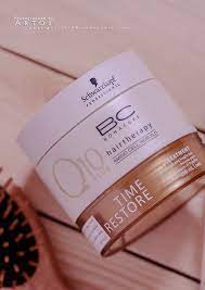 schwarzkopf يستخدم مثل طريقة حمام الزيت على شعر نظيف م غسول م جفف بالمنشفه يوضع على الجذور و الشعره لمدة 5 10 دقائق من ث م treatment skin care wine bottle