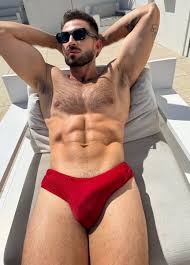 márk98 @mrk9812 - Twitter Profile | TwStalker