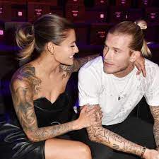 Lebt max kruse alleine, hat er eine freundin / frau? Loris Karius Und Sophia Thomalla Axel Kruse Spottet