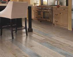 Scopri ricette, idee per la casa, consigli di stile e altre idee da provare. Lifeready Flooring Reviews How To Lay Amtico Vinyl Flooring Vinyl Flooring