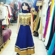 Gaun seperti putri dengan pakaian nikmati mencoba gaun india yang indah dengan aplikasi kamera baru pakaian india foto montase! Design Modern Baju India Anak Baju India Salwar Kurti Kain Sari India Kain Sari Shopee Indonesia