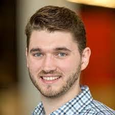 Stephen Kear's Instagram, Twitter & Facebook