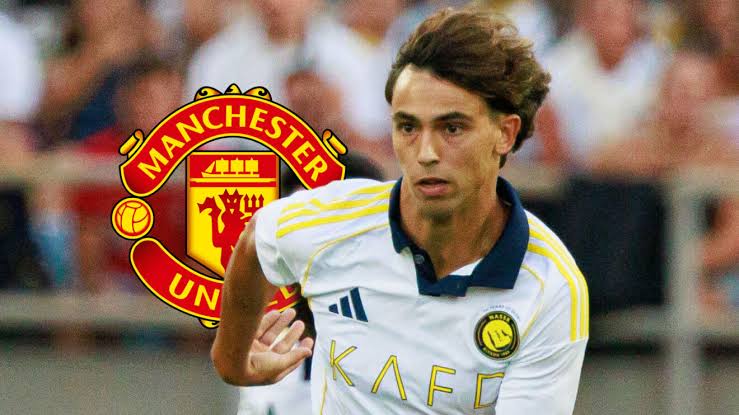 Man Utd agree first summer signing as INEOS make 'significant move' for  ex-Chelsea star