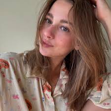 Savannah Taylor (@savstaylor) • Instagram photos and videos