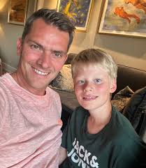 Paul (11) fra Molde brent av skrekkmanet på ferie