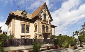 Casa de 240 m² en san pedro del pinatar, provincia de murcia. El Restaurante Casa Del Reloj Seguira Abierto A Pesar Del Concurso De Acreedores La Verdad