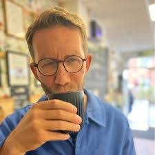 Danny Segers's Instagram, Twitter & Facebook