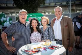Zudem ist sie als reporterin im ganzen land unterwegs. Orf Heimatsommer Radiostimmen Erobern Obergraz Graz Umgebung