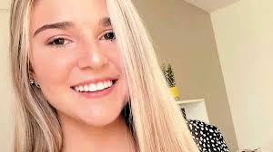 Frappée par une maladie rare, elle frôle la mort juste avant Noël