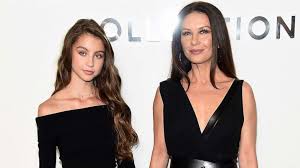 Entertainment talk about tv shows, movies and music. Stars With Their Families Photos Abc News
