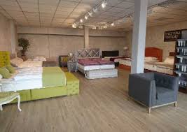 2 socialiniai puslapiai, įskaitant facebook ir google, valandos, internetinė svetainė ir daugiau apie šį verslą. Das Sind Wir Hantermed