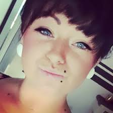 Denise Naumann (1i4nh6d3fh52jfh)