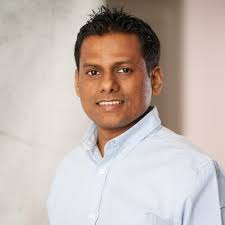 Ashish Pawale's Instagram, Twitter & Facebook