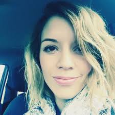 Daisy Berger (@DaizBurger)