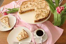 Check spelling or type a new query. Rhabarberkuchen Mit Baiserhaube Sallys Blog