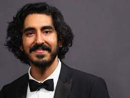 Broke through in the role of jamal malik in the 2008 danny boyle film slumdog millionaire.he earned an academy award nomination for his role in the 2016 film lion.his other film credits include chappie, the last airbender and the second best exotic marigold hotel. Slumdog Millionaire Star Dev Patel Jaipur S Narrow Street Becomes Set Of The Actor S Film Celebrities News India Tv