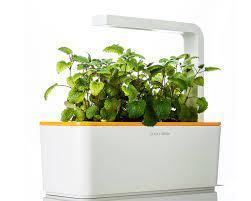The Smart Garden 3 Indoor Vegetable Gardening Smart Garden Garden Gadgets