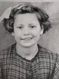 My mom passed away a week ago, this is our favourite photo of her and we  would like to use it for her order of service cards, could anyone kindly  crop everyone