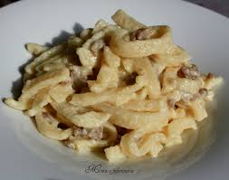 Per il resto, la vostra ricetta gluten free della pasta sfoglia all'uovo è molto semplice. Tagliatelle Fatte In Casa Senza Uova Primi Piatti Pasta Fresca