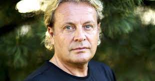 Come on we share some latest information about runar søgaard about his biography, net worth, career, income, and expenses. Runar Sogaard Matte Fjerne Nyre Etter Farmen Ville Ha Utviklet Seg Til Kreft