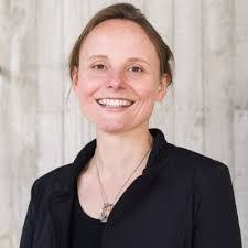 Rachel Farrer's Instagram, Twitter & Facebook