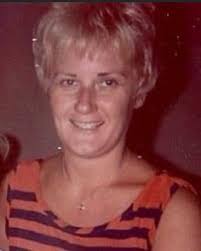 Leanna George's Instagram, Twitter & Facebook