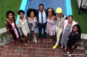 Résultat de recherche d'images pour "villa lewaro"