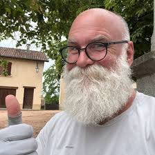 175 km behind me, 1375 in front It's a long, long way to León !