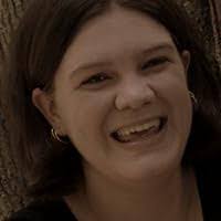 Vicky Savage's Instagram, Twitter & Facebook