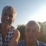 Helen Melrose's Instagram, Twitter & Facebook