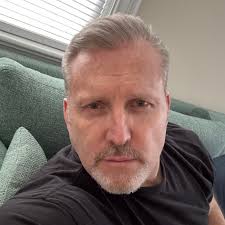 Next read should be what? I just started reading his books back at the end  of this March. I just finished under the dome.