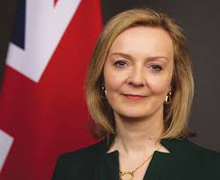 Queen's fAitH in Jesus tAKes centRe stAge in meDiA coveRAge