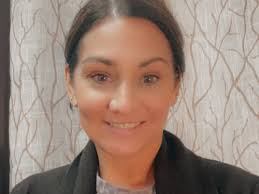 April Lanier- Bond Massage Therapist in Springfield , IL