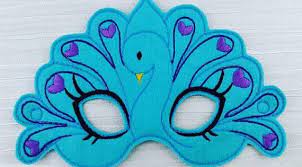 Peacock Felt Mask Peacock Face Mask Turquoise Felt Mask Etsy Felt Mask Gifts For Pet Lovers Felt Crafts