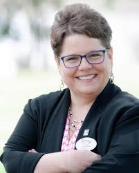 Loretta Rubley, CENTURY 21 Real Estate Agent in Hillsdale, MI