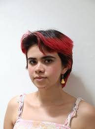 Aura Andrea Reyna Macías, Autor Corriente Alterna