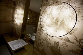 Caroscope Showroom By By Francesco Catalano For Novoceram Saint Vallier France Retail Design Blog