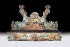 Panca Da Ingresso Con Alto Schienale Sagomato Xviii Secolo Antiquariato E Dipinti Antichi Cambi Casa D Aste