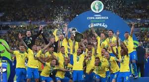 Бразильцы победили в меньшинстве и вышли в полуфинал. Kubok Ameriki 2021 Vse Chto Vam Nuzhno Znat Sportliga