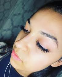 Swipe for the before 😍 first timer for lashes for this beauty! ✨ • • •  #lash #lashes #lashextensions #beauty #eyelashextensions #lashartist  #eyelashes #makeup #eyes #lashesonfleek #volumelashes #lashlift #minklashes  #lashlove #eyebrows #beautiful #