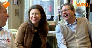 Deze commissie, die op verzoek van cda en cu is ingesteld, doet. Winkelstraat Bloeit Weer Dat Is Dankzij Ayfer Koc Zij Krijgt Direct Onze Stem Wnl