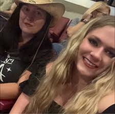 Samantha Summers (@samantha.summers.7) • Facebook