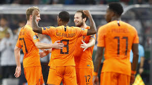 The village lies within the municipality of harlingen, however, prior to 1984, it was a part of the municipality of barradeel. Em Quali Gegen Estland Hollandische Nationalspieler Setzen Ein Zeichen Gegen Rassismus
