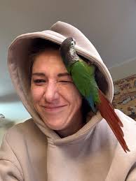 Hi my name is Mango🦜 Thanks letting me join😁